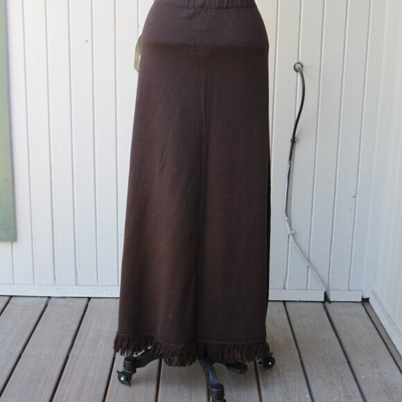 NWT Dialogue 50% Merino Wool Brown Knit sweater skirt with Fringe bottom L - Picture 2 of 3